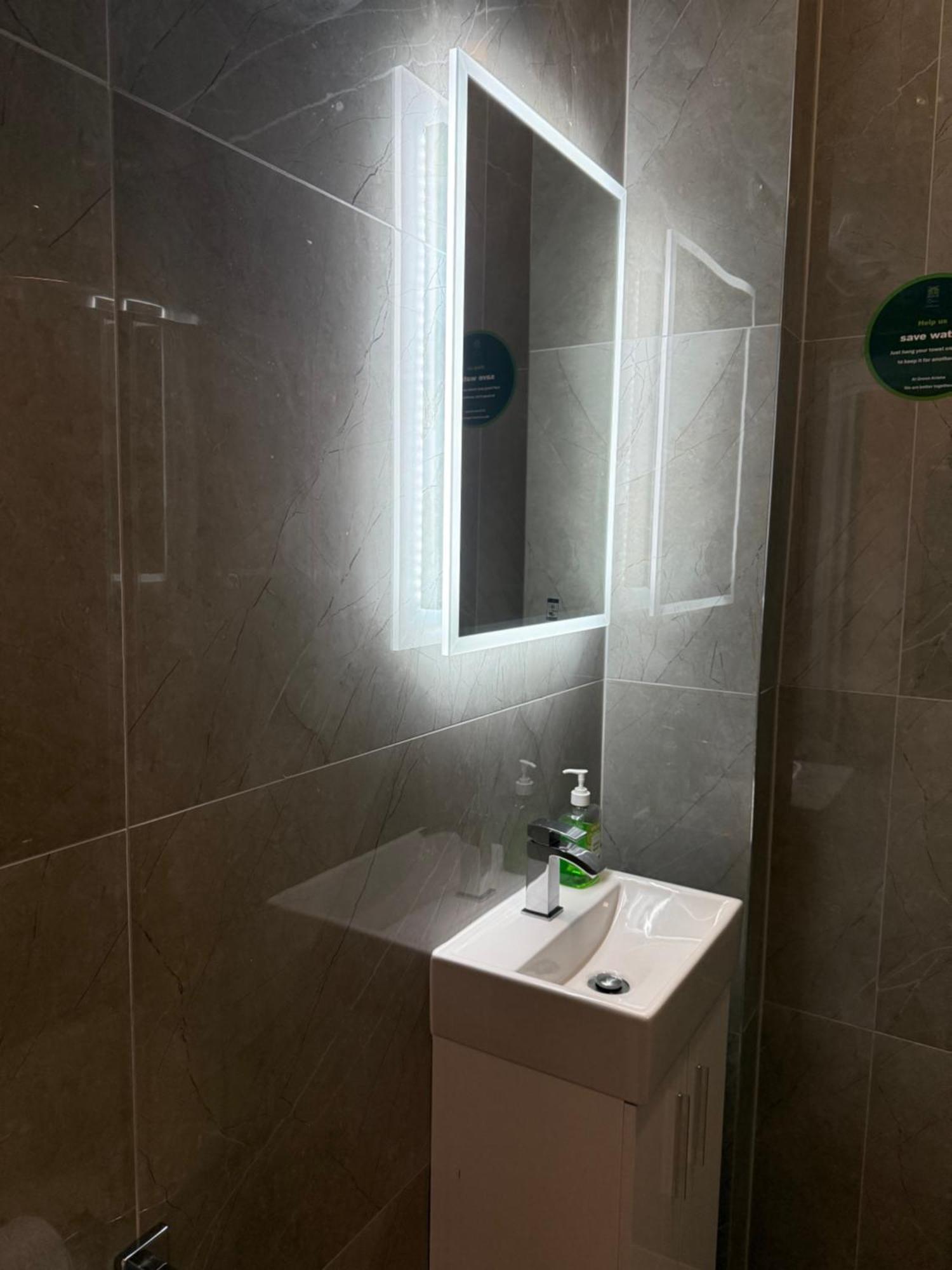 Green Ariana Hotel - Near Wembley And Central Londyn Zewnętrze zdjęcie